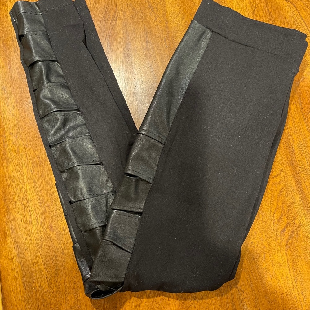Bebe Y2K Cut Out Side Panel Skinny Pants Black XS
